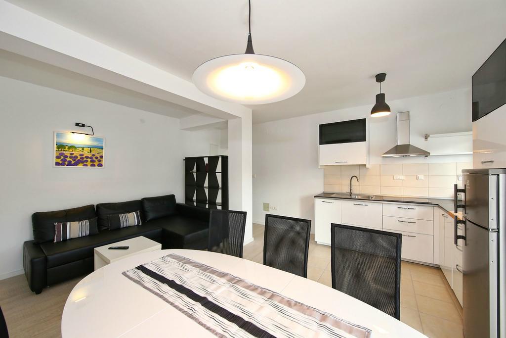Apartments Matkovic Sveti Filip i Jakov Dış mekan fotoğraf