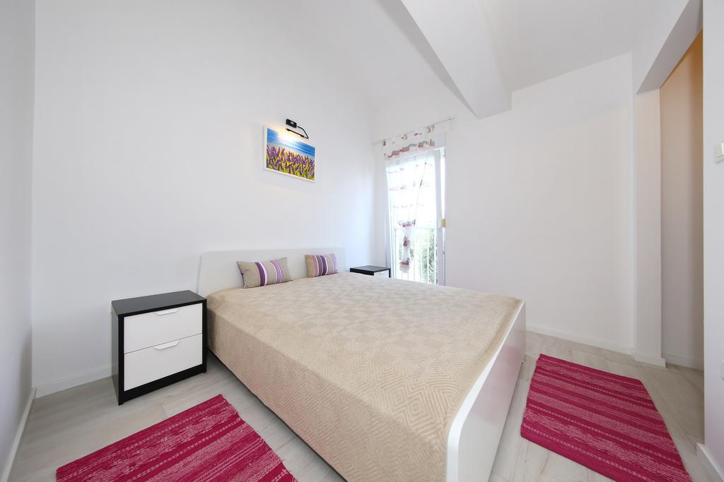 Apartments Matkovic Sveti Filip i Jakov Dış mekan fotoğraf