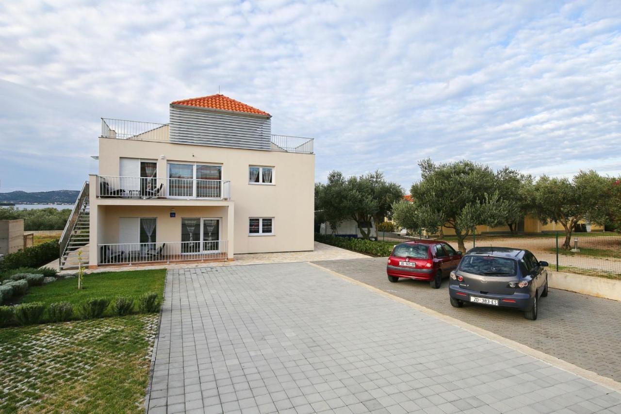 Apartments Matkovic Sveti Filip i Jakov Dış mekan fotoğraf